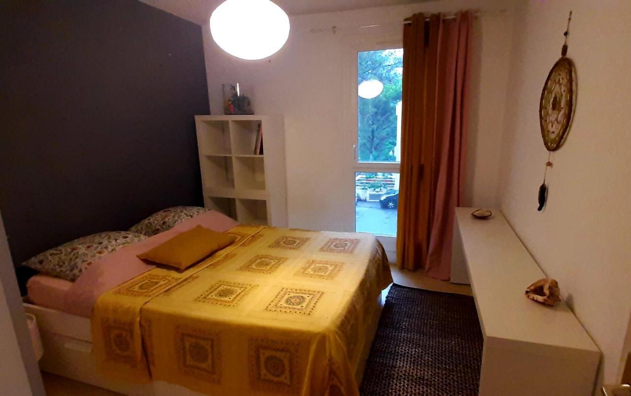 Chambre Hote Chez L'Habitant Residence Sous Les Pins Кассі Екстер'єр фото